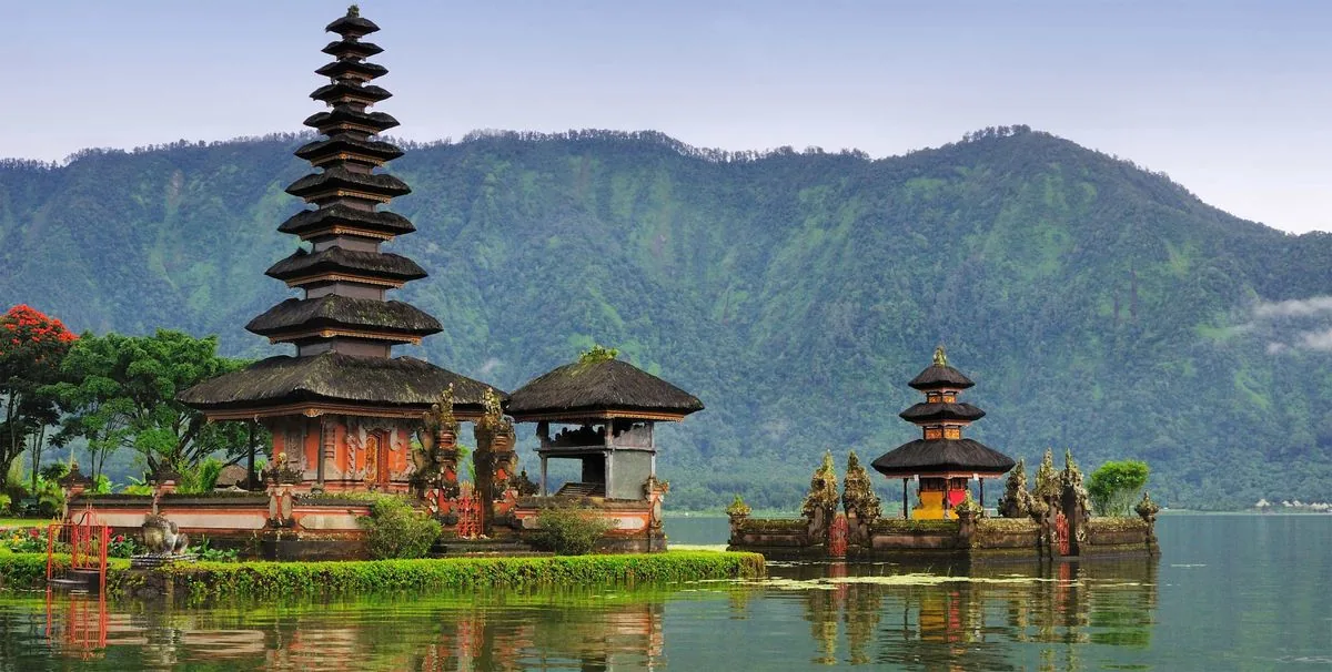 Pura Ulun Danu lake temple in Bali